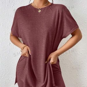 NEW WITH TAGS 🆕 Batwing Sleeve Split Hem Tee & Biker Shorts Set